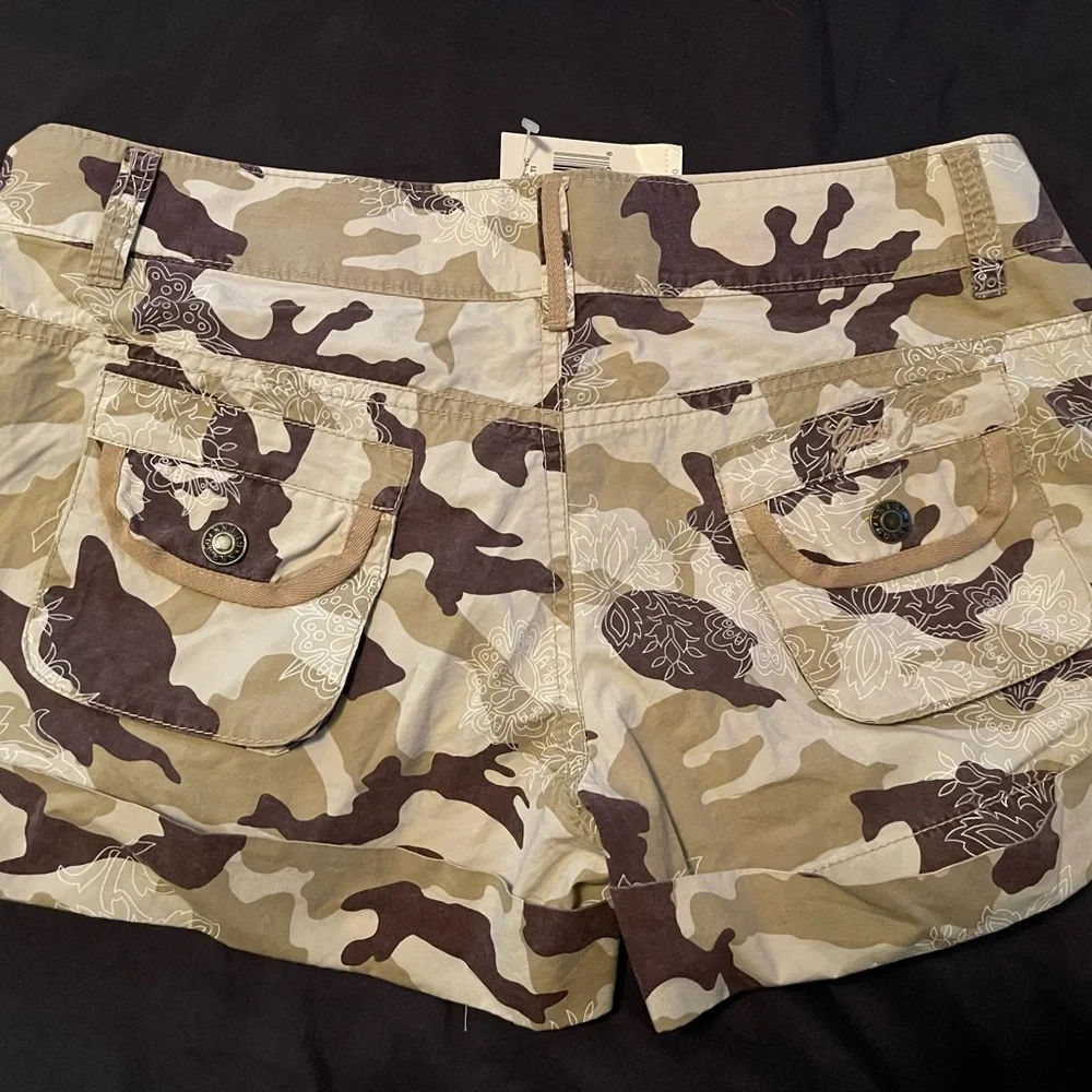 Guess Women's Camouflage Shorts - Picture 3 of 3
